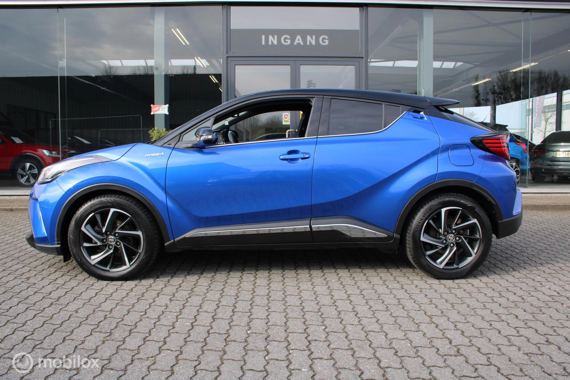 Hoofdafbeelding Toyota C-HR