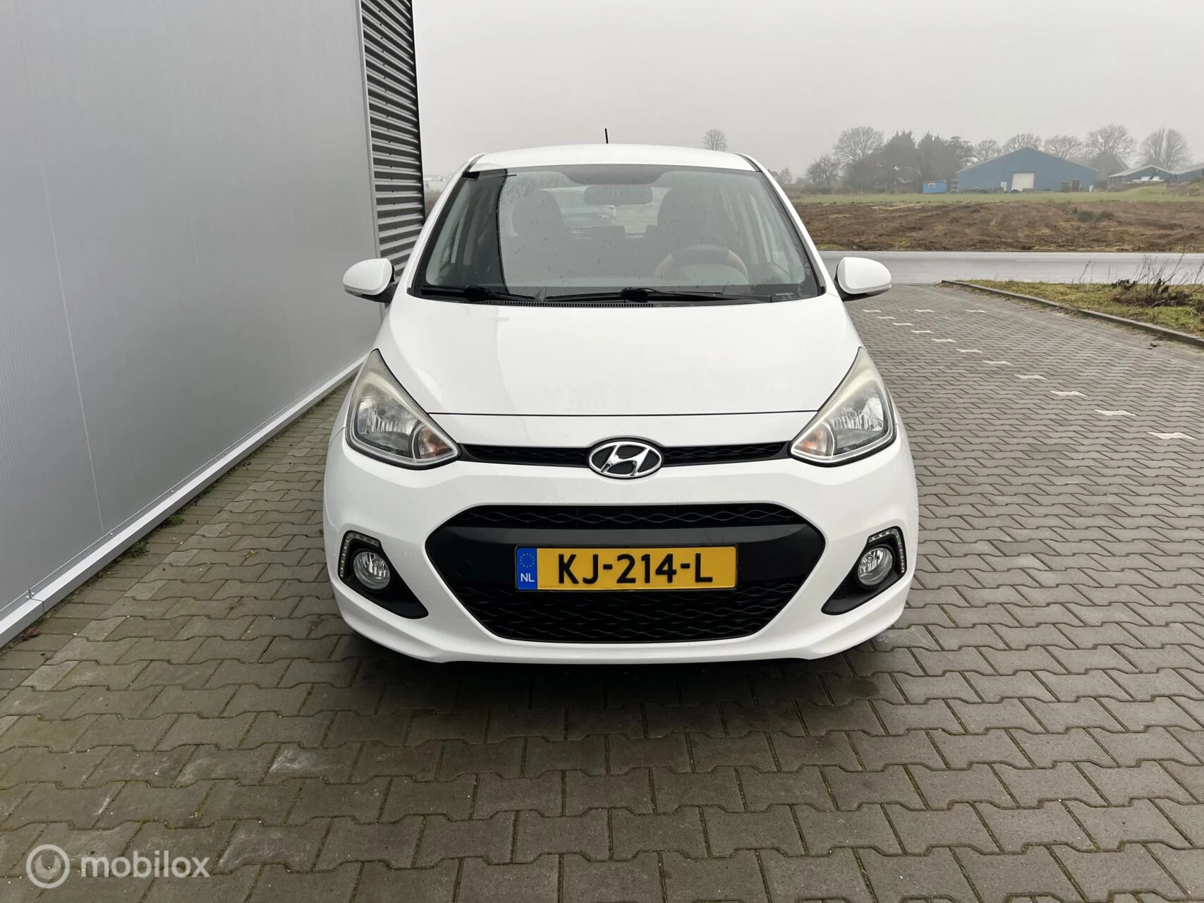 Hoofdafbeelding Hyundai i10