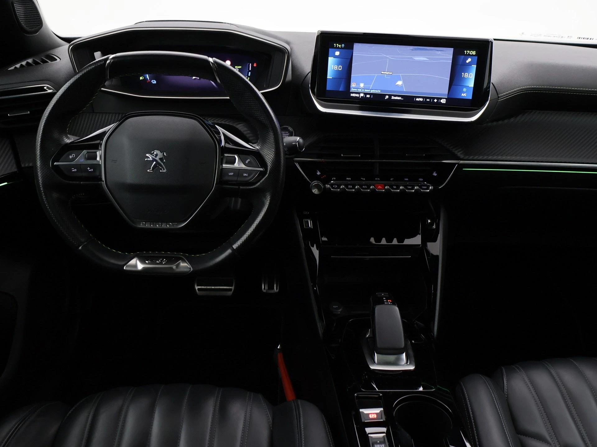 Hoofdafbeelding Peugeot e-2008