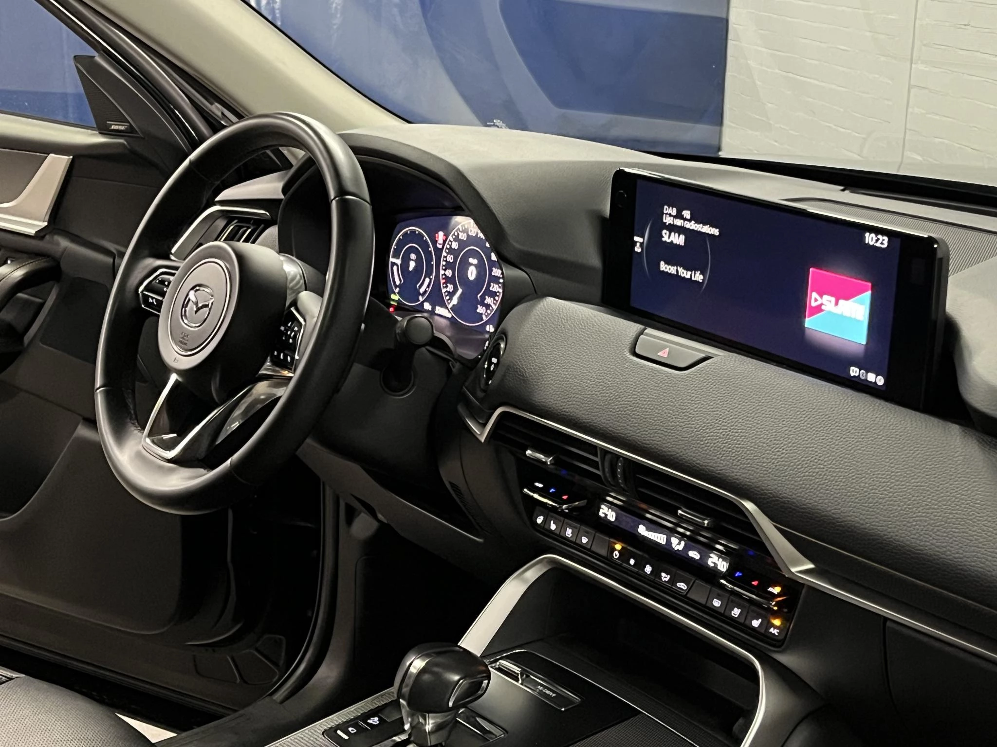 Hoofdafbeelding Mazda CX-60