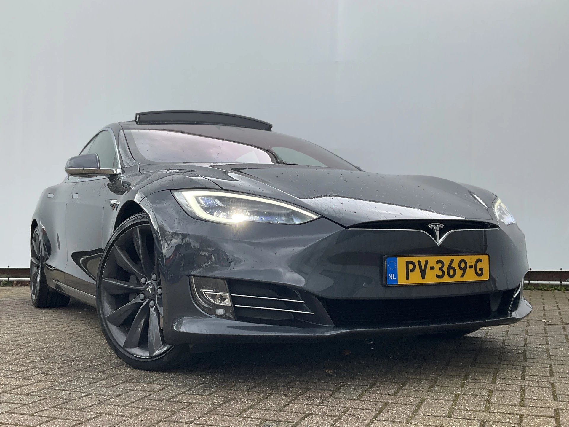 Hoofdafbeelding Tesla Model S