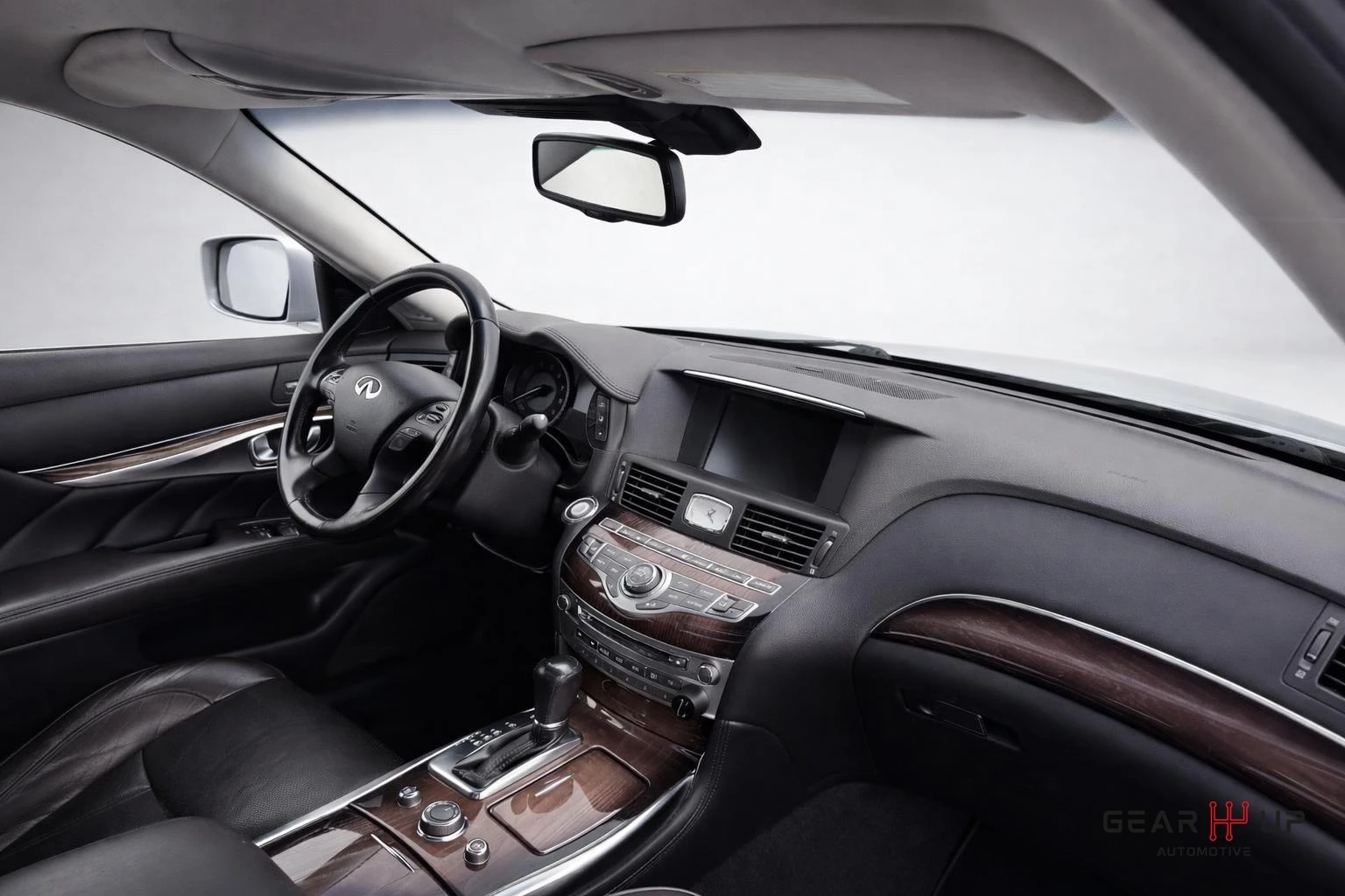 Hoofdafbeelding Infiniti M