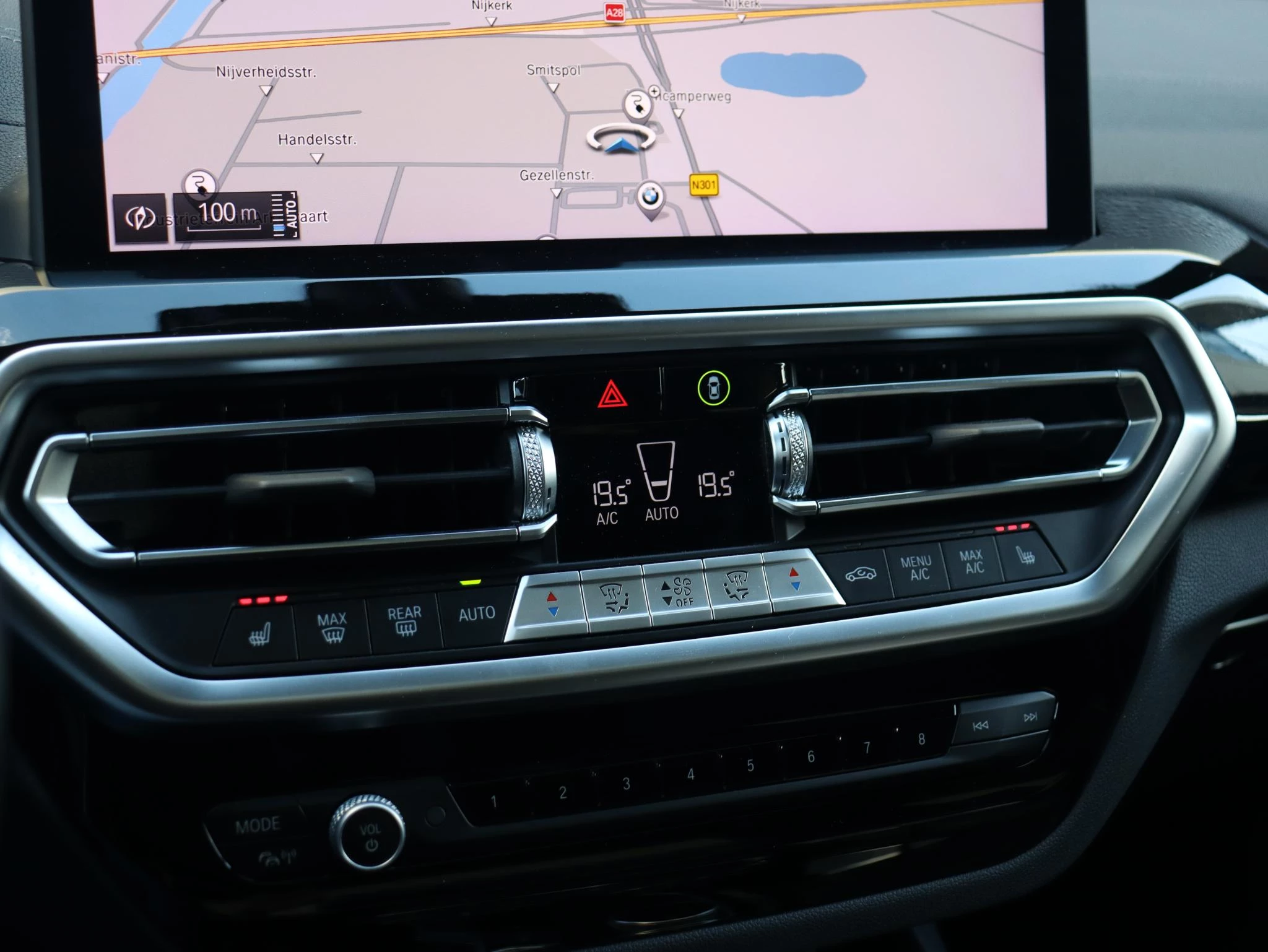 Hoofdafbeelding BMW iX3