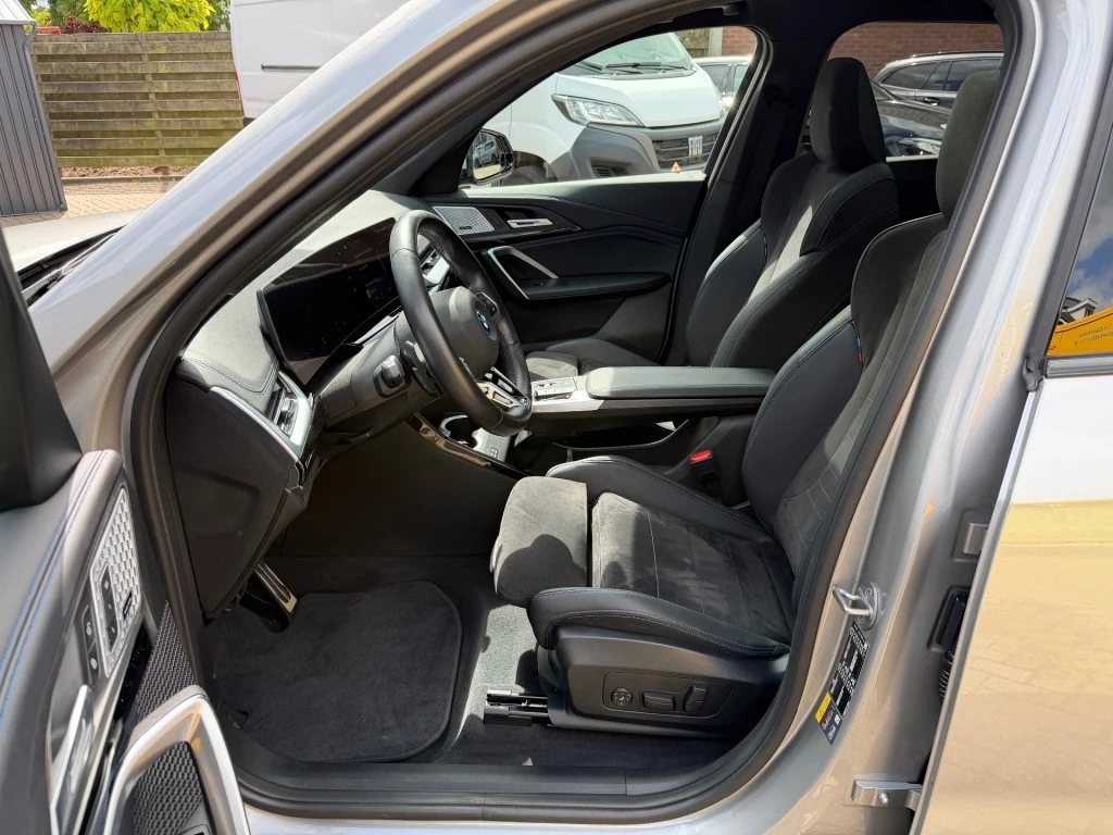 Hoofdafbeelding BMW iX1