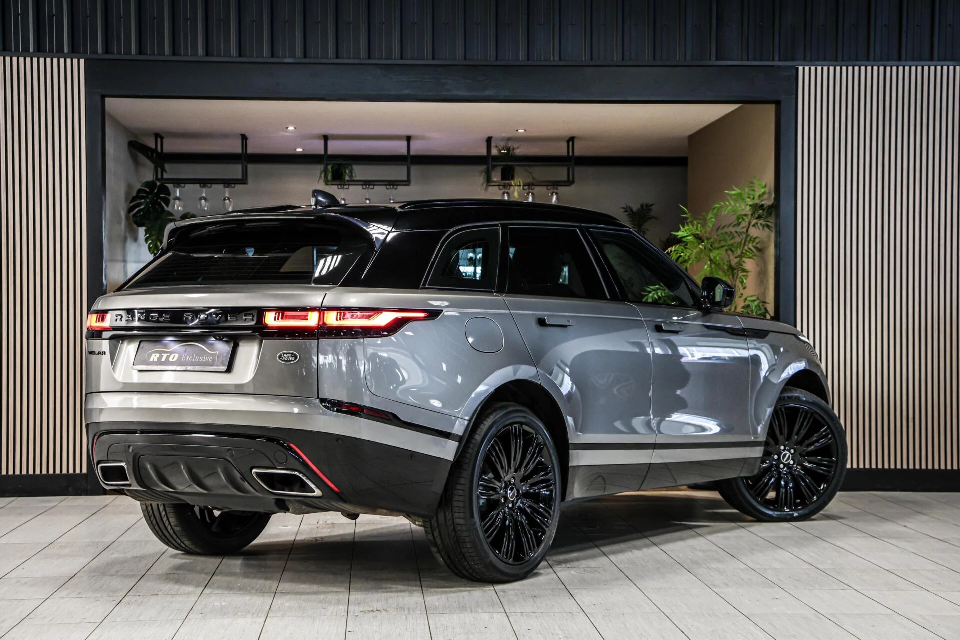 Hoofdafbeelding Land Rover Range Rover Velar