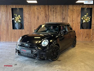 Mini Mini 1.5 Cooper C Classic M / JCW /Pano / Camera / HUD / Stoel/Stuur verwarming / Sfeerverlichting