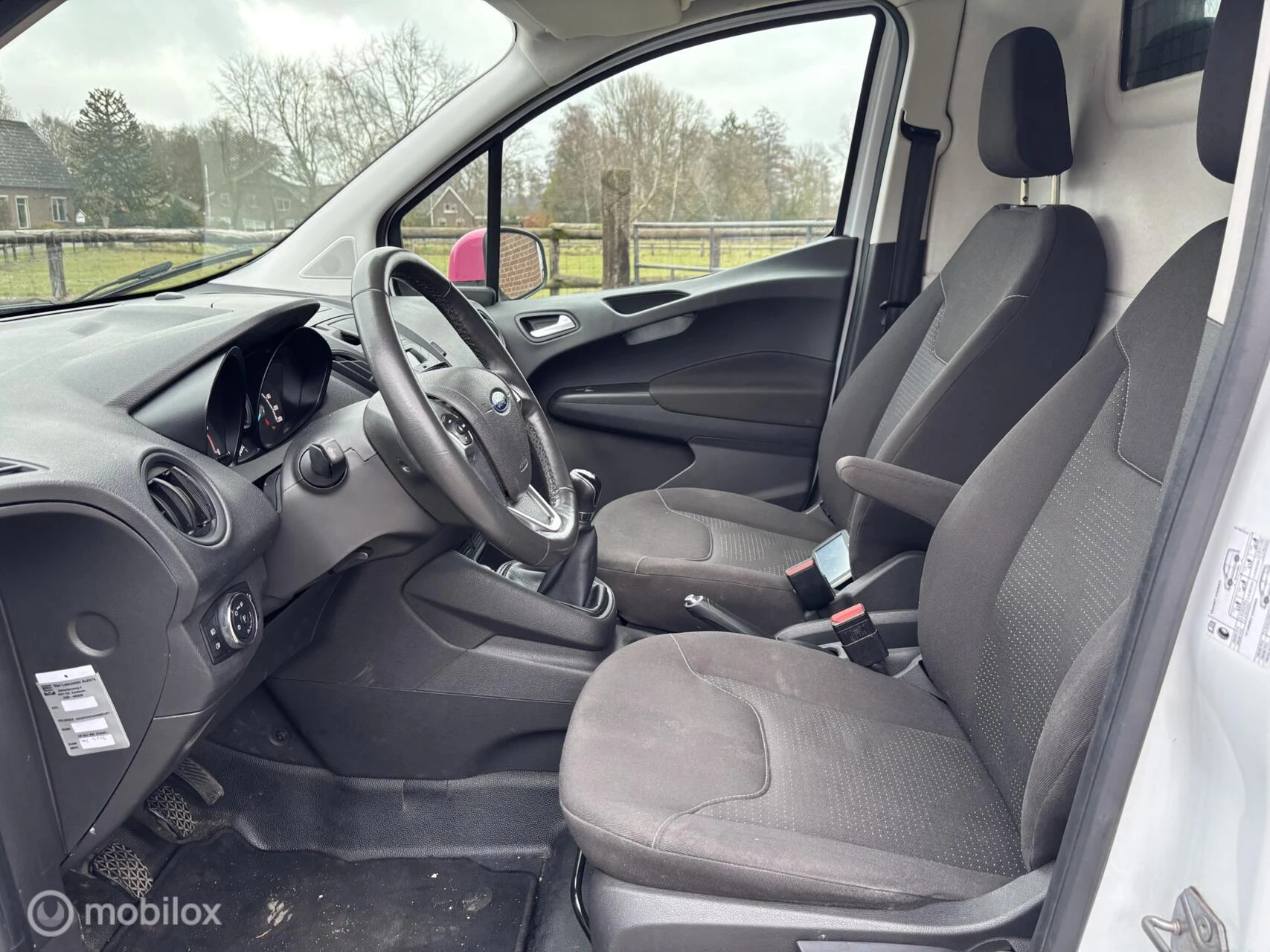 Hoofdafbeelding Ford Transit Courier