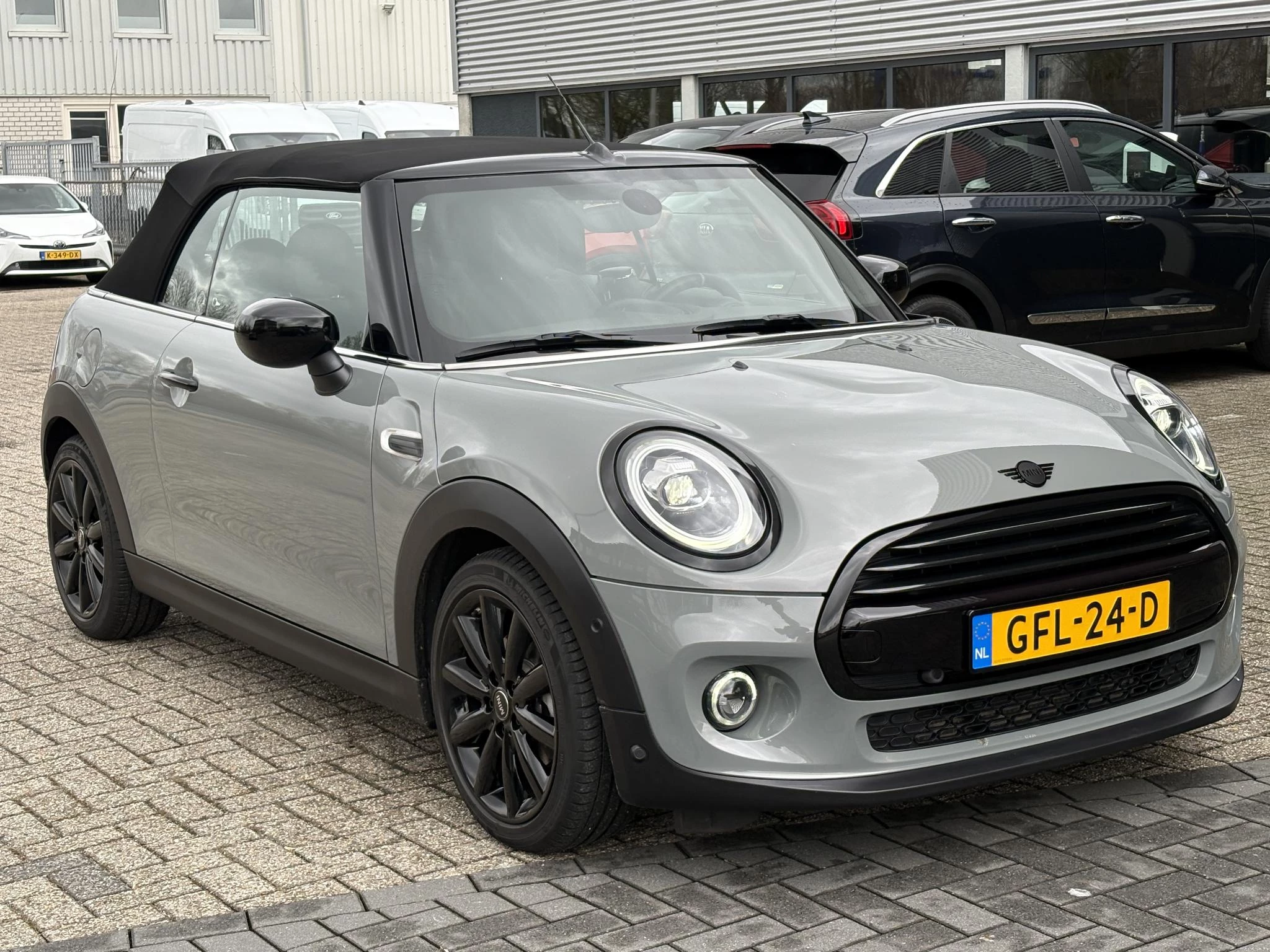 Hoofdafbeelding MINI Cooper Cabrio