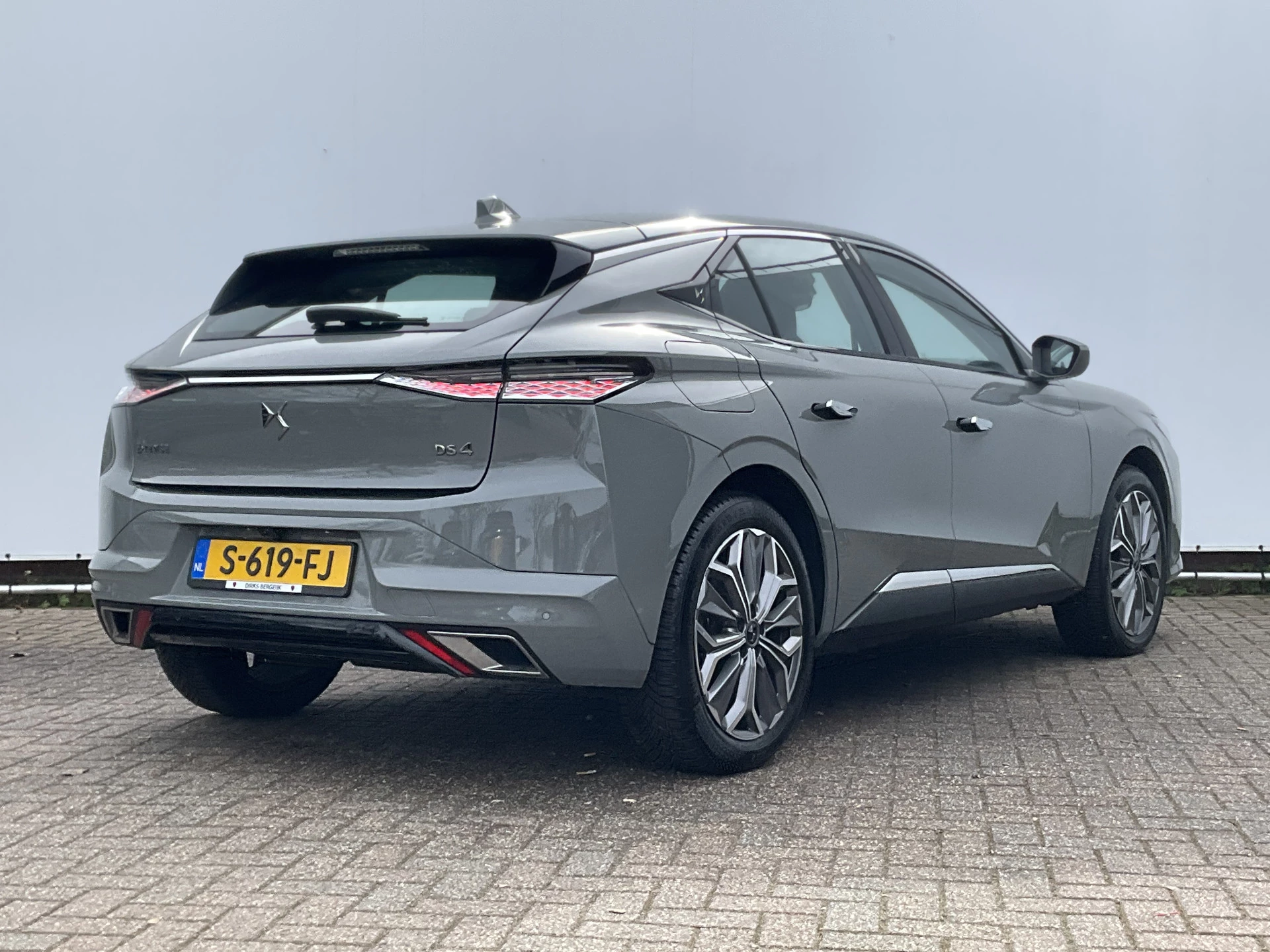Hoofdafbeelding DS DS 4