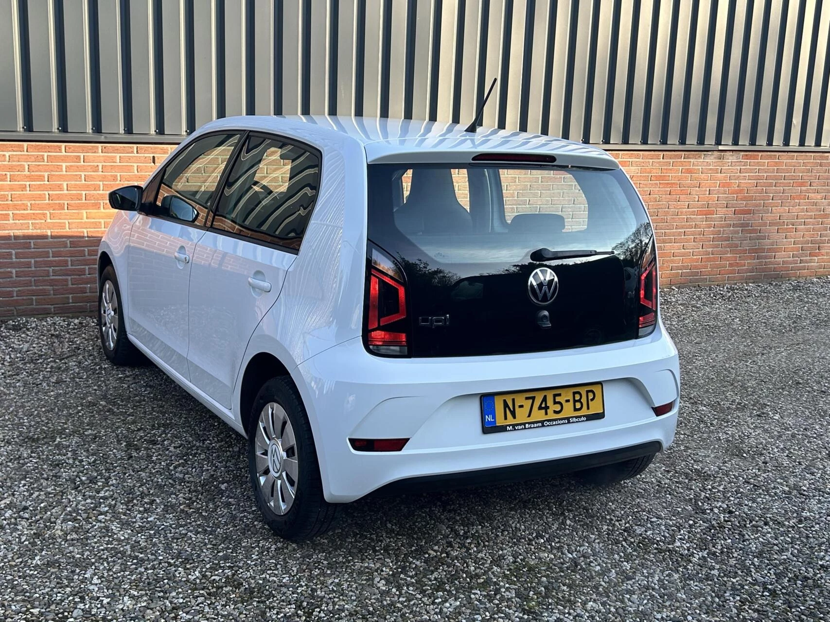 Hoofdafbeelding Volkswagen up!