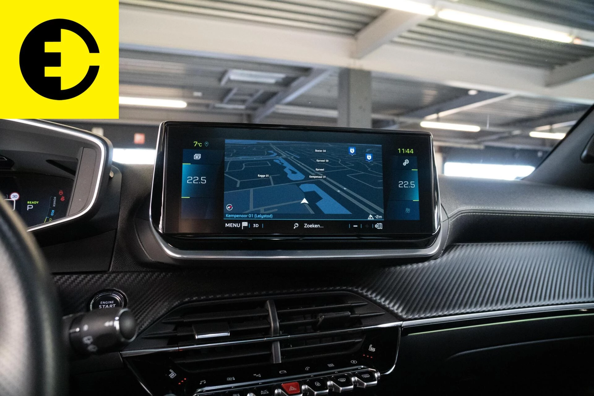 Hoofdafbeelding Peugeot e-2008