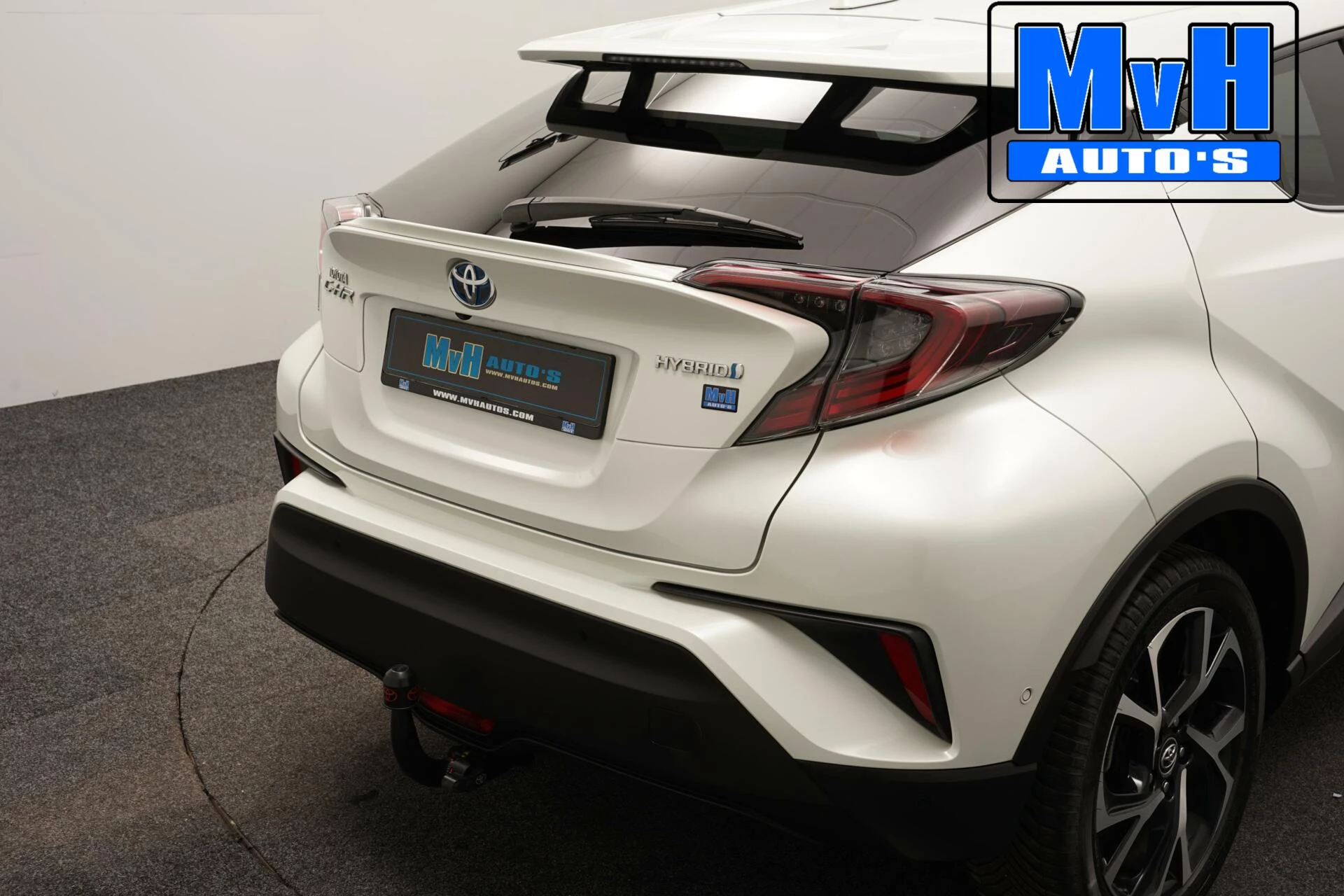 Hoofdafbeelding Toyota C-HR