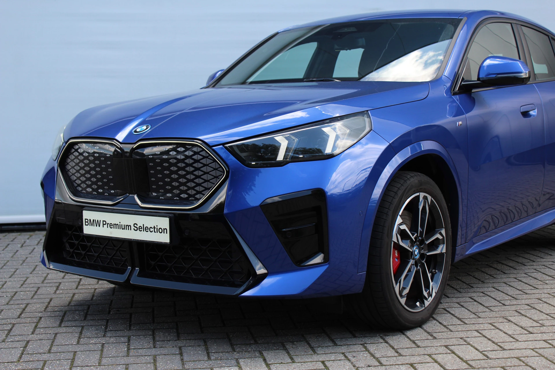Hoofdafbeelding BMW iX2