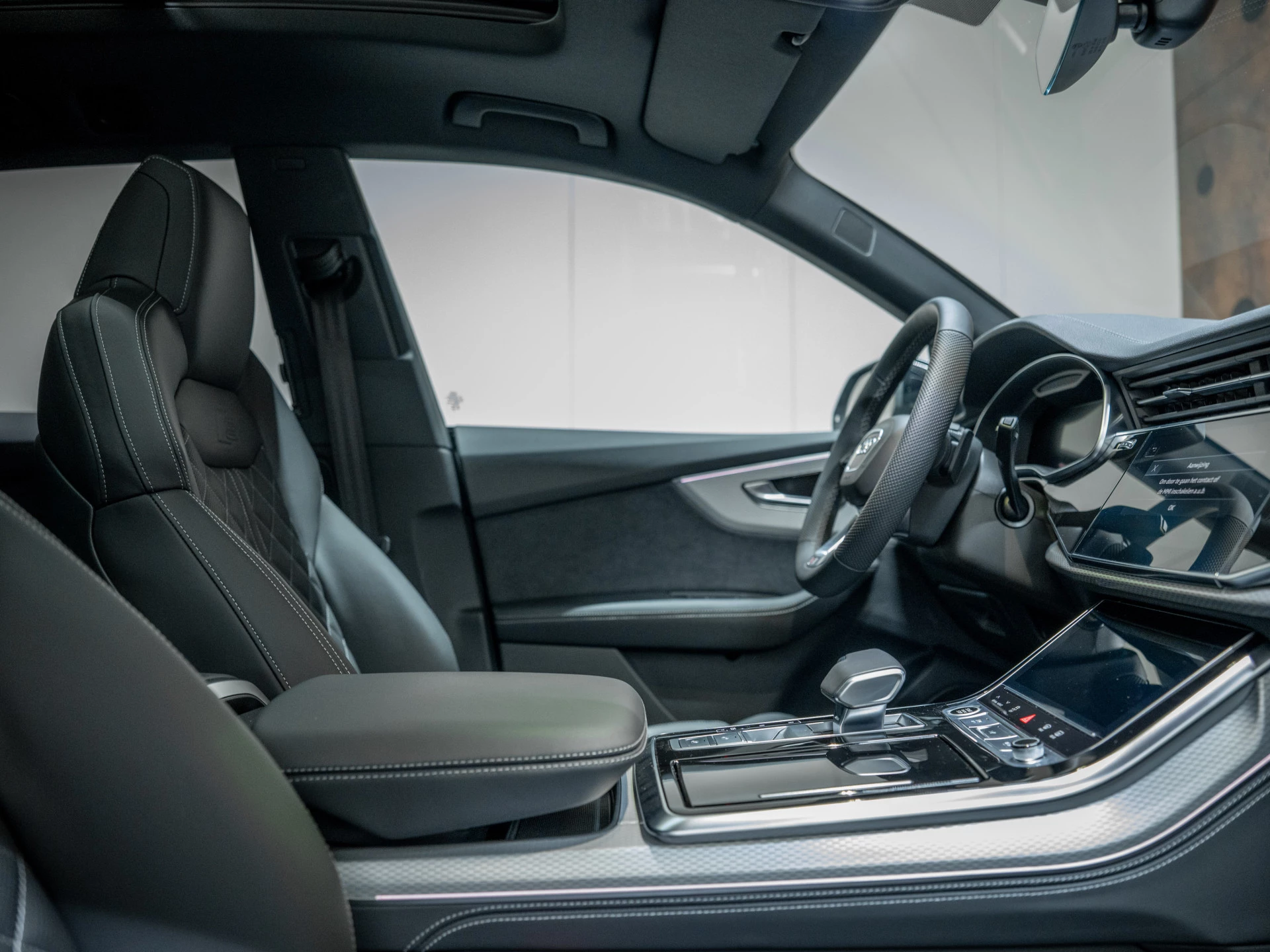 Hoofdafbeelding Audi Q8