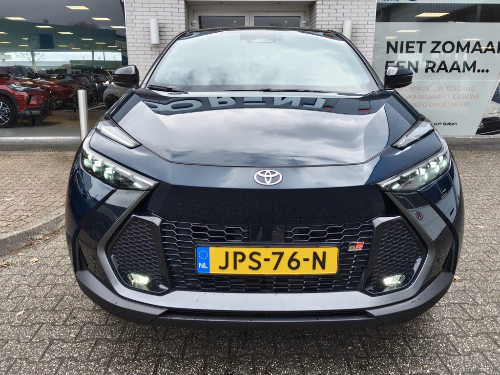 Hoofdafbeelding Toyota C-HR