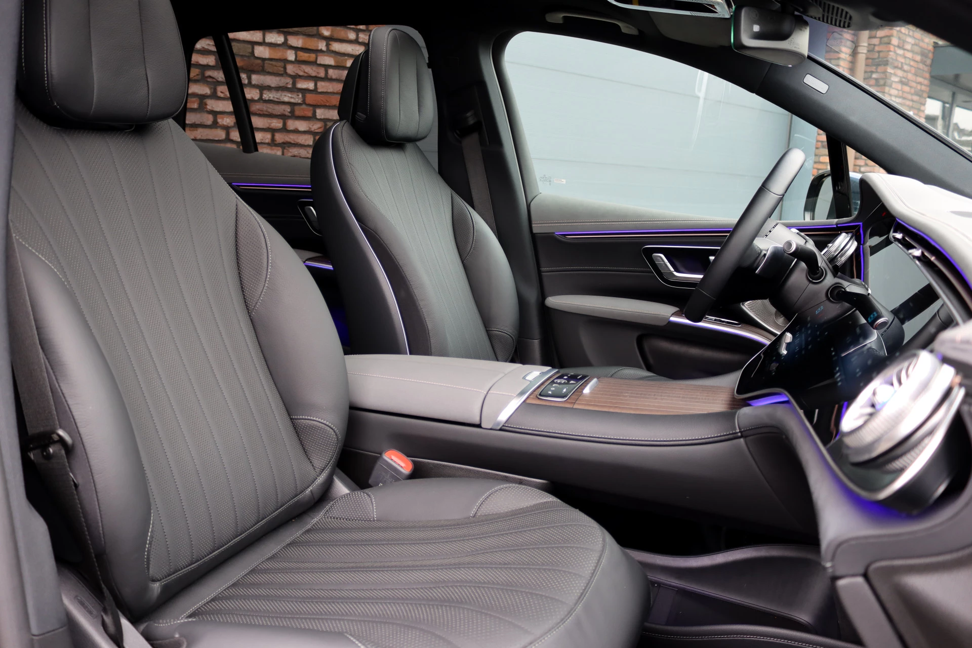 Hoofdafbeelding Mercedes-Benz EQS