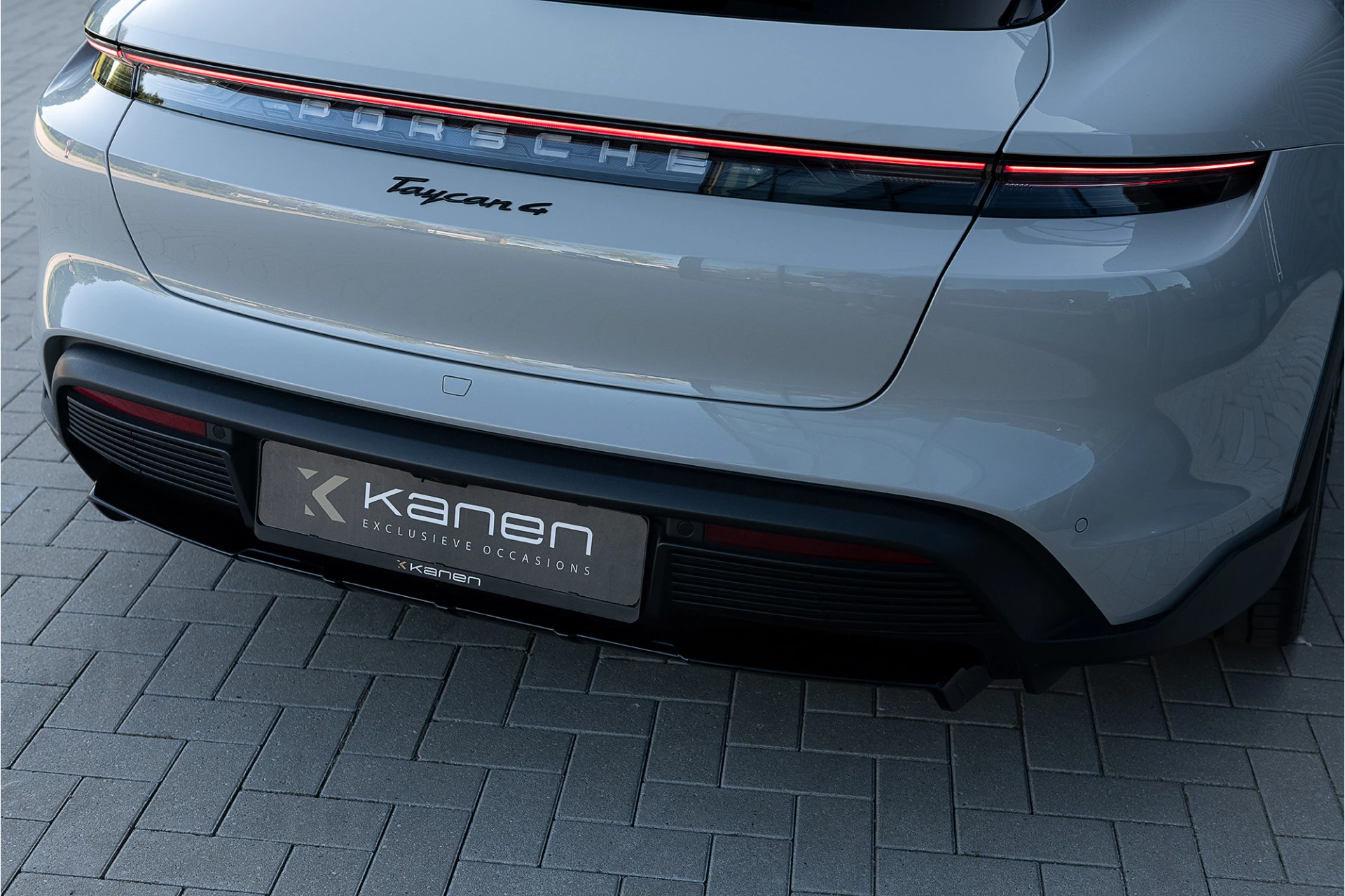 Hoofdafbeelding Porsche Taycan