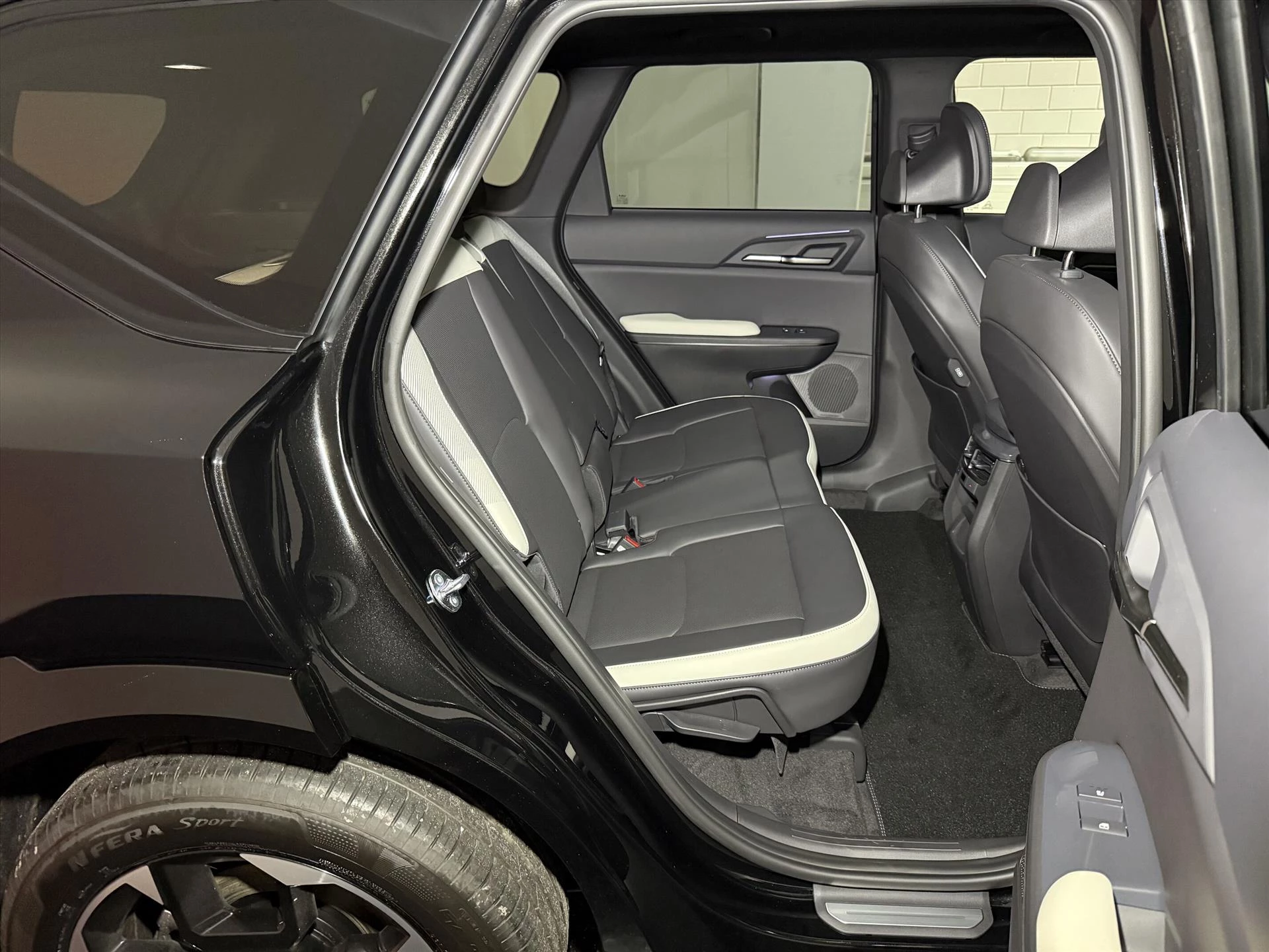 Hoofdafbeelding Kia EV5