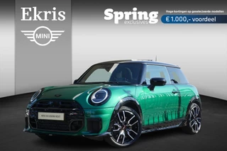 MINI 3-deurs Cooper C John Cooper Works Uitvoering | Pakket XL | 18 inch JCW Lap Spoke 2-tone | Glazen panoramadak | Elektrisch verstelbare stoelen | Easter