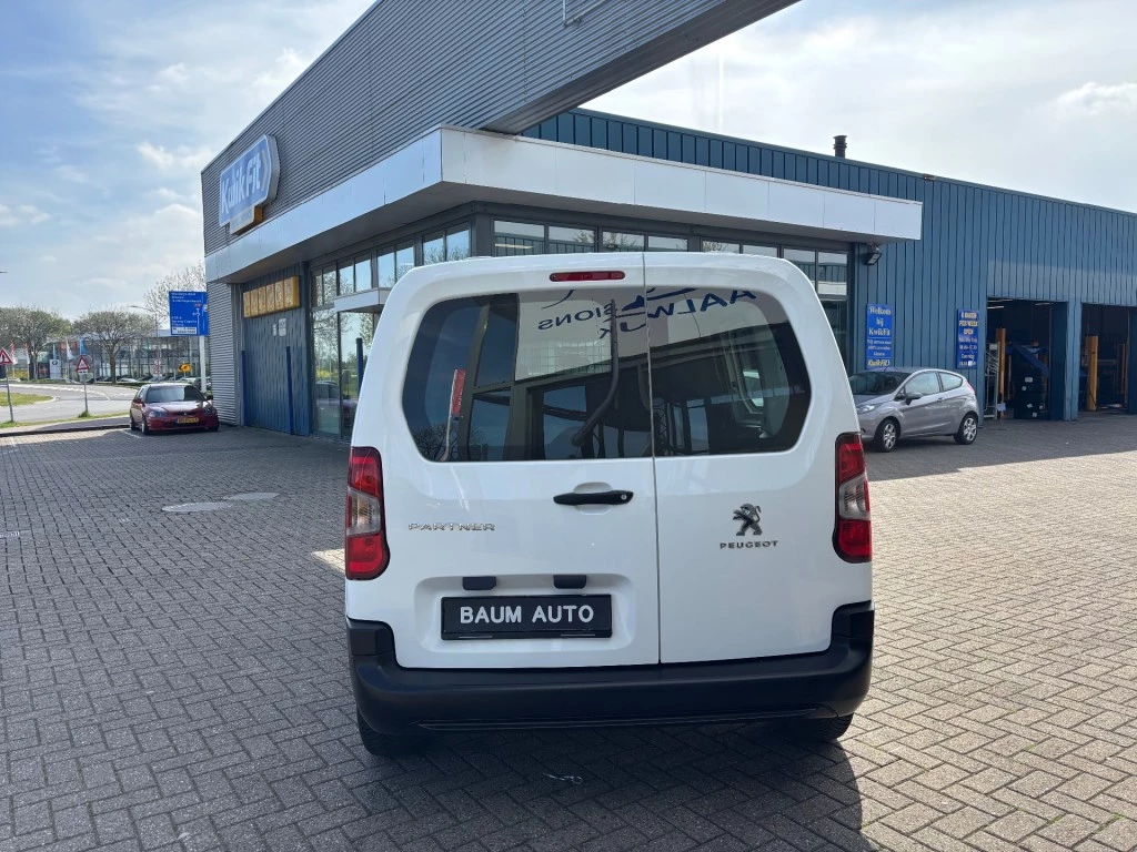 Hoofdafbeelding Peugeot Partner