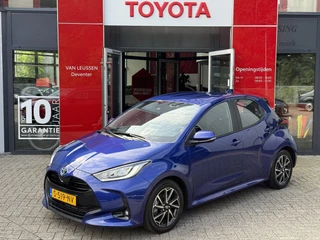 Toyota Yaris 1.5 HYBRID DYNAMIC APPLE/ANDROID LED CAMERA CLIMA KEYLESS AD-CRUISE 16"LMV NL-AUTO