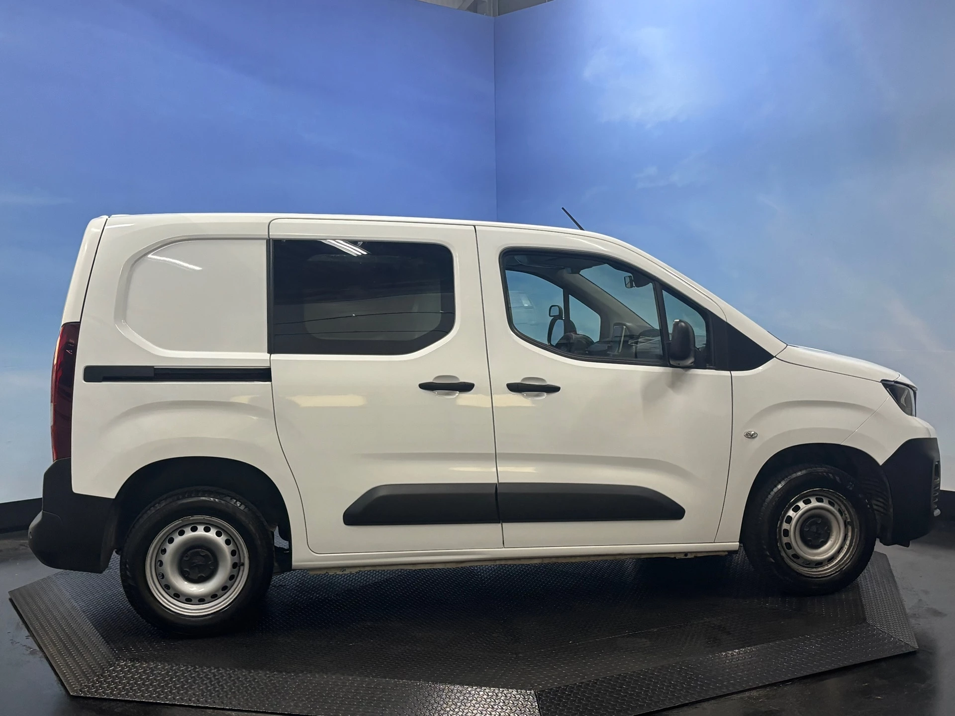 Hoofdafbeelding Peugeot Partner