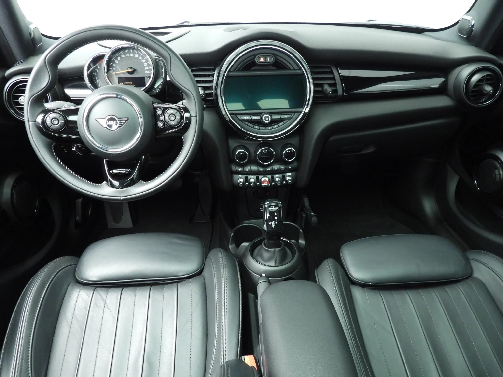 Hoofdafbeelding MINI 5-deurs