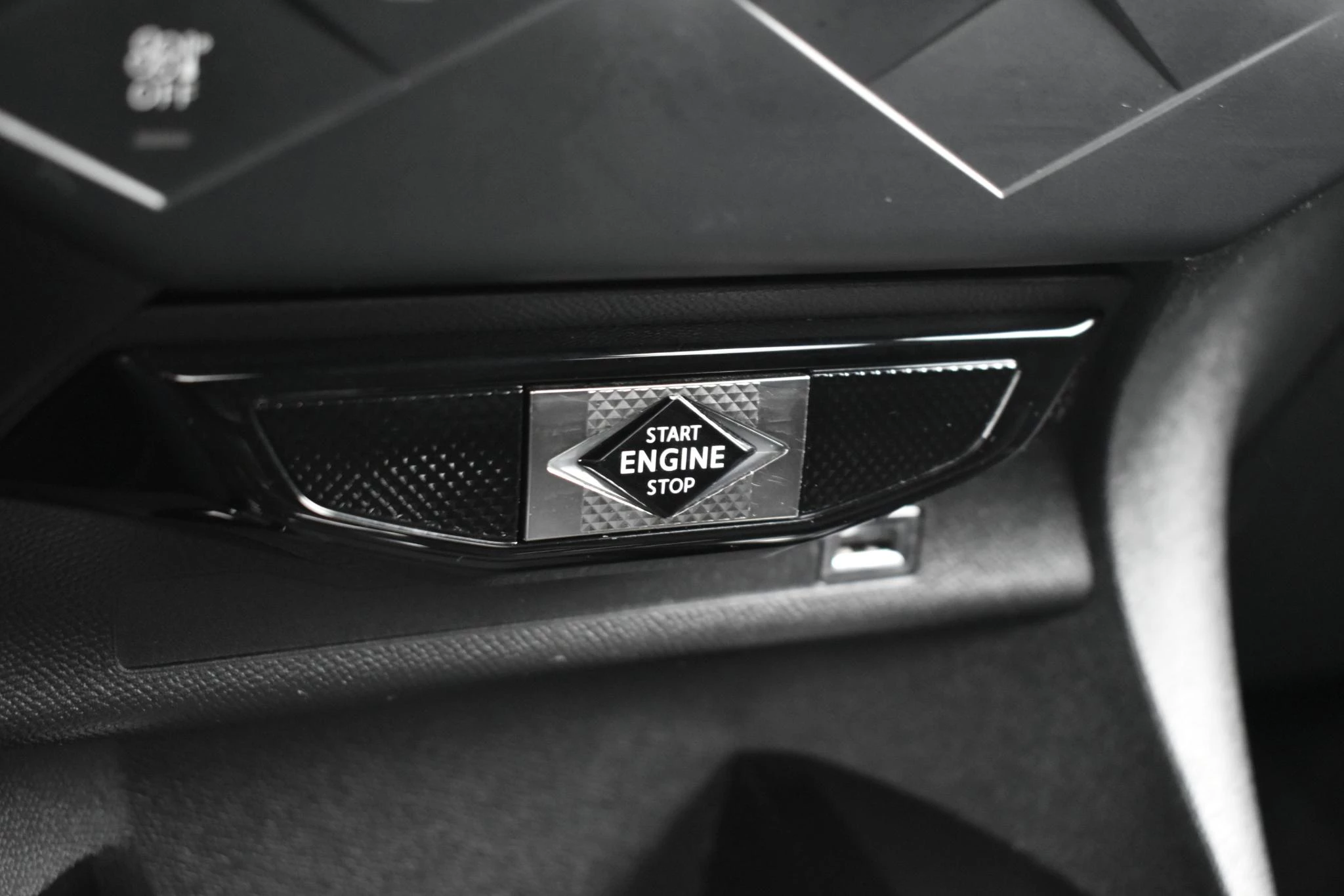 Hoofdafbeelding DS DS 3