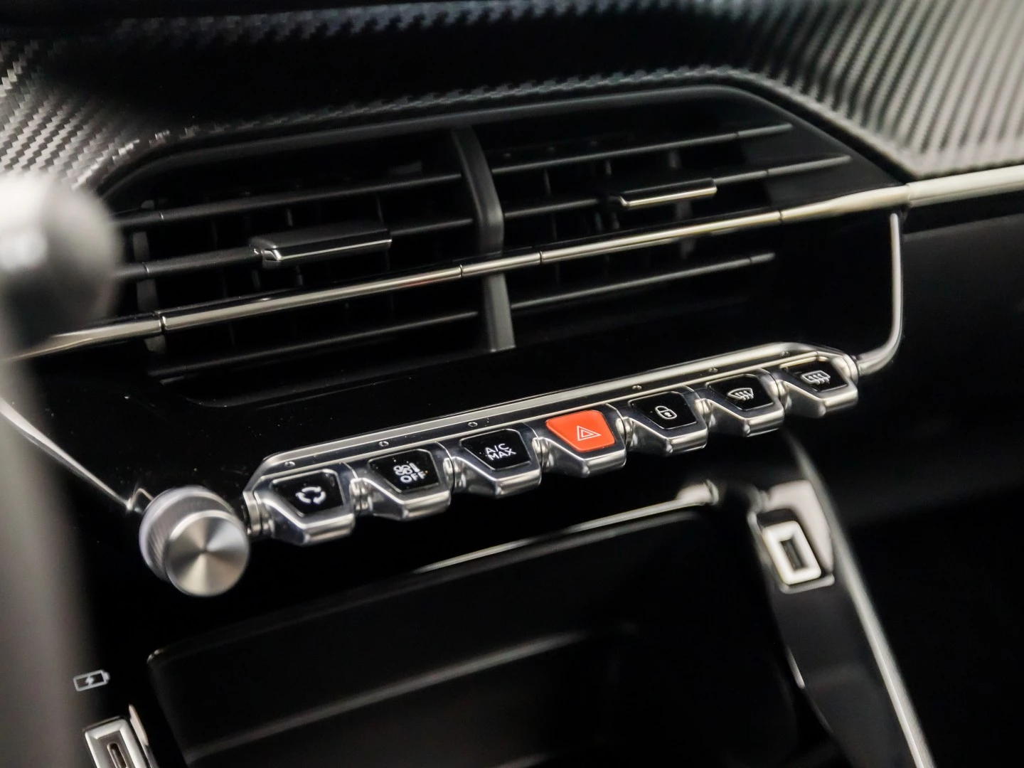 Hoofdafbeelding Peugeot e-2008