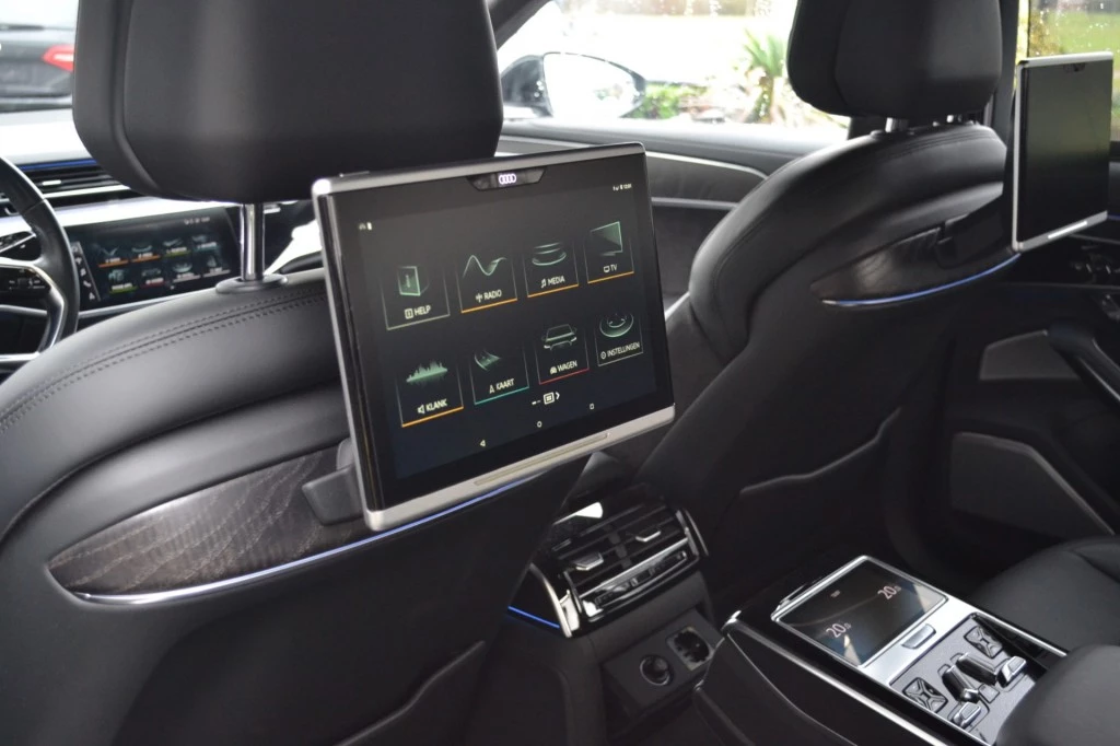 Hoofdafbeelding Audi A8