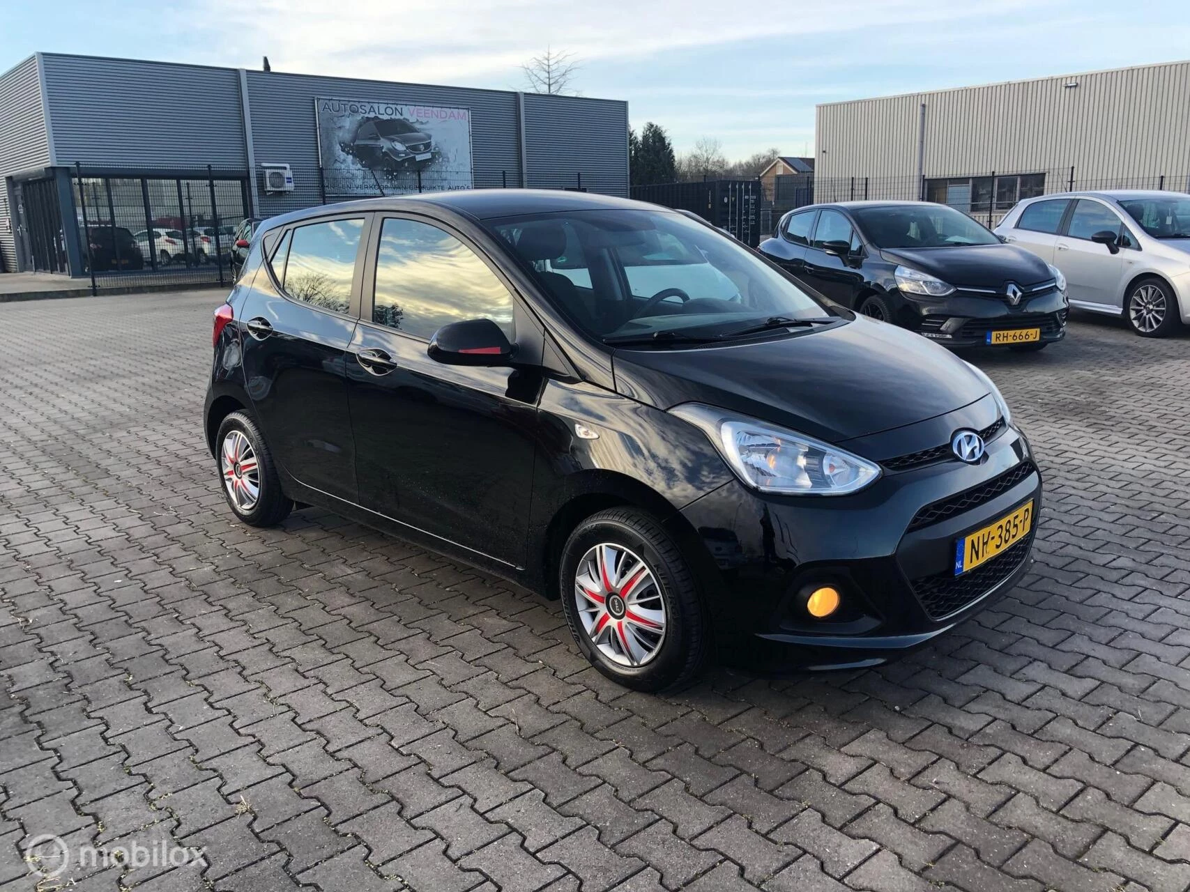Hoofdafbeelding Hyundai i10