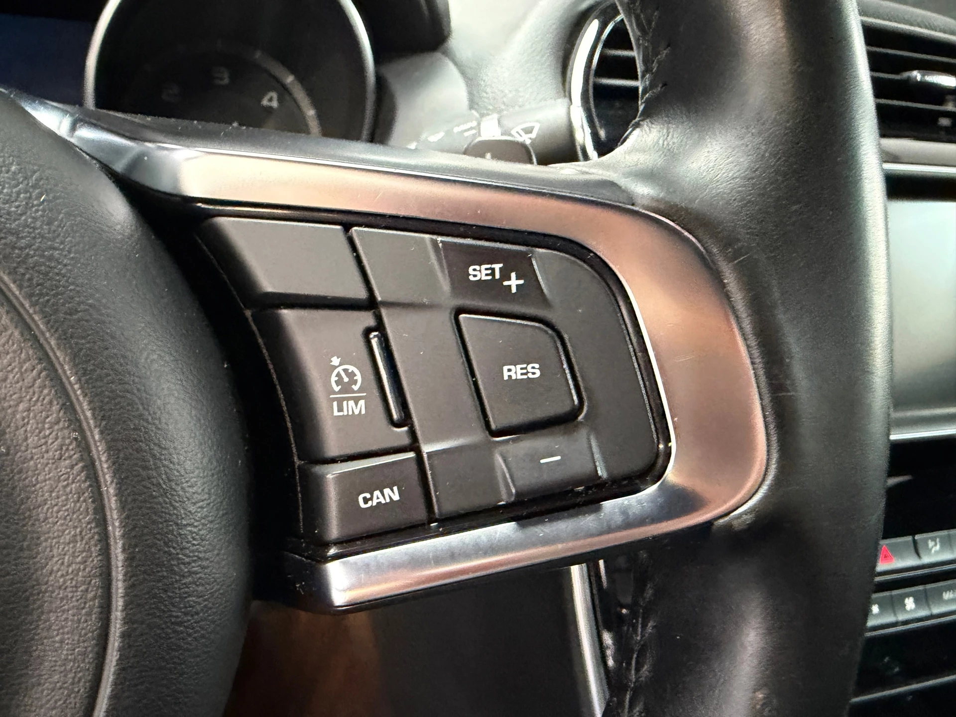 Hoofdafbeelding Jaguar XE