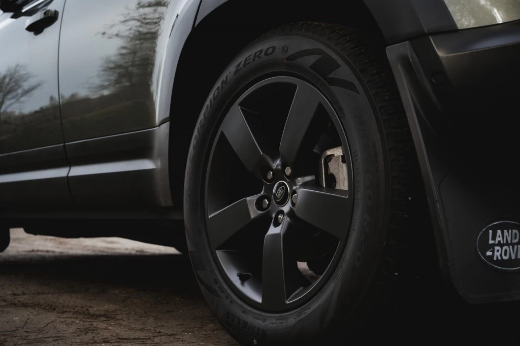 Hoofdafbeelding Land Rover Defender