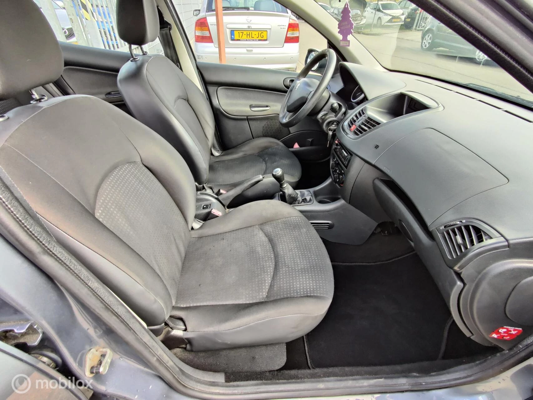 Hoofdafbeelding Peugeot 206