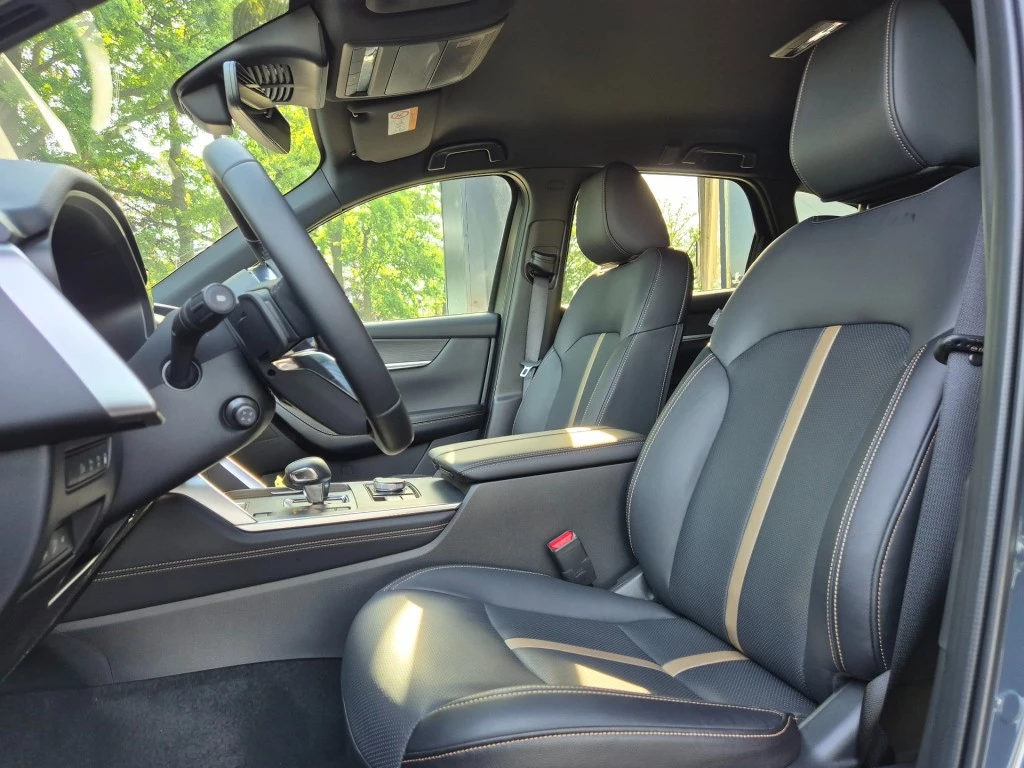 Hoofdafbeelding Mazda CX-60