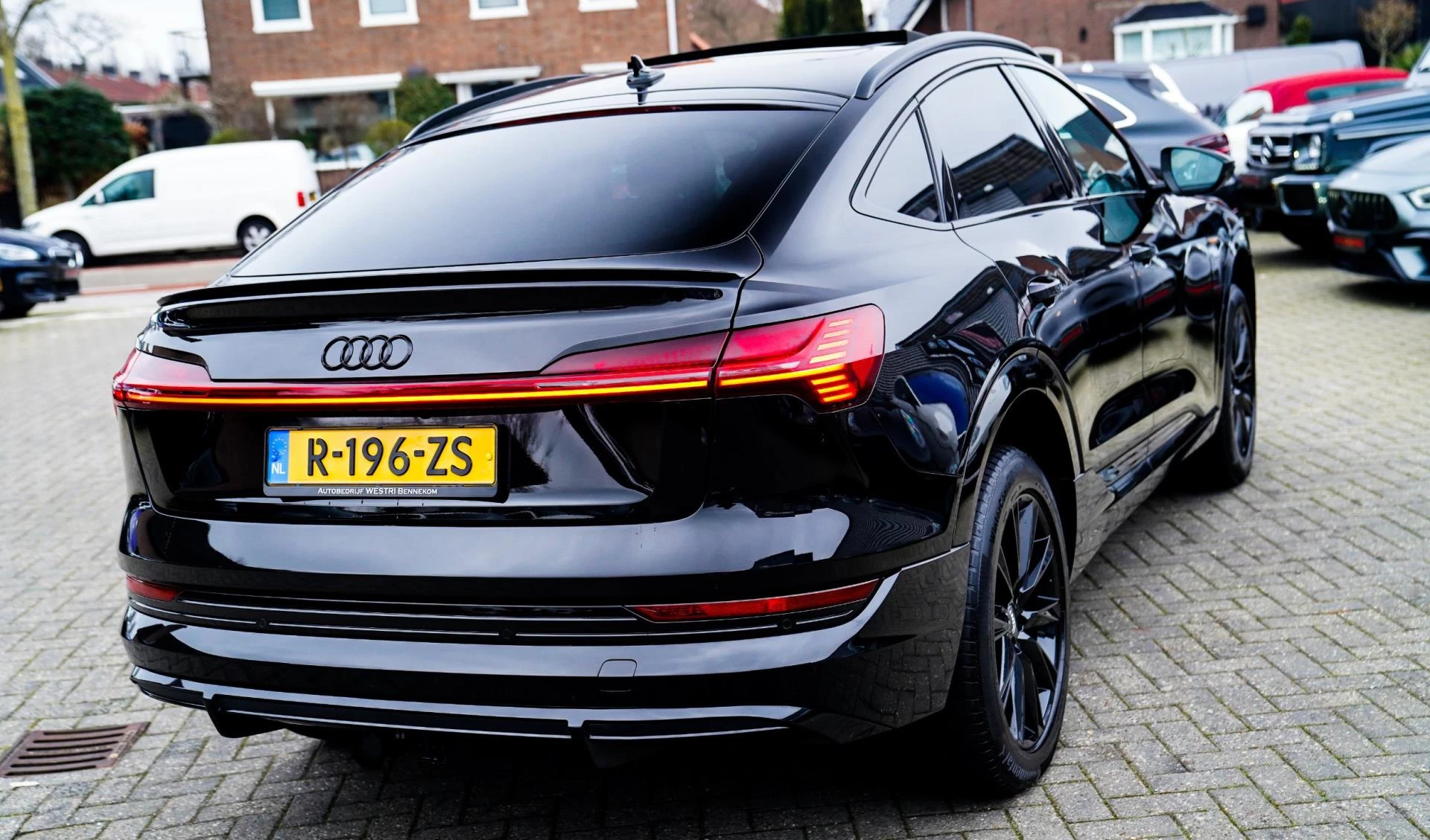 Hoofdafbeelding Audi e-tron