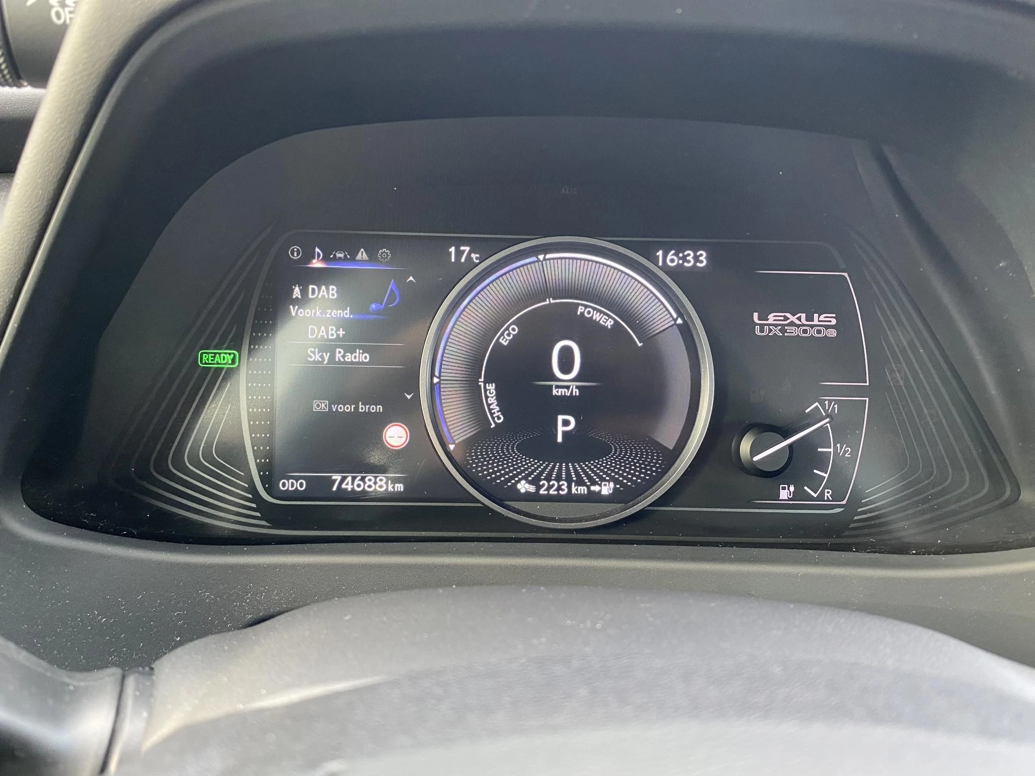 Hoofdafbeelding Lexus UX