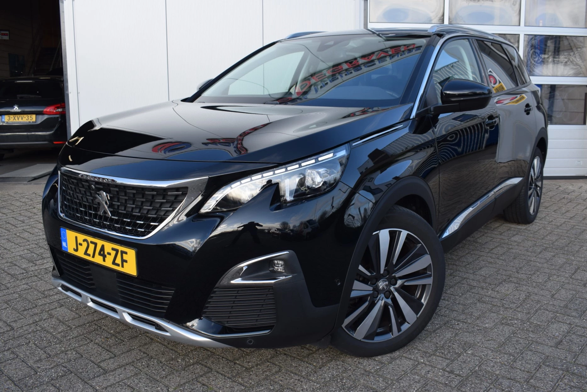 Hoofdafbeelding Peugeot 5008