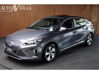 Hoofdafbeelding Hyundai IONIQ Hyundai IONIQ EV Navi Keyless Schuifdak Stuurverwarming PDC Camera LM velgen Carplay Stoelverwarming BTW auto