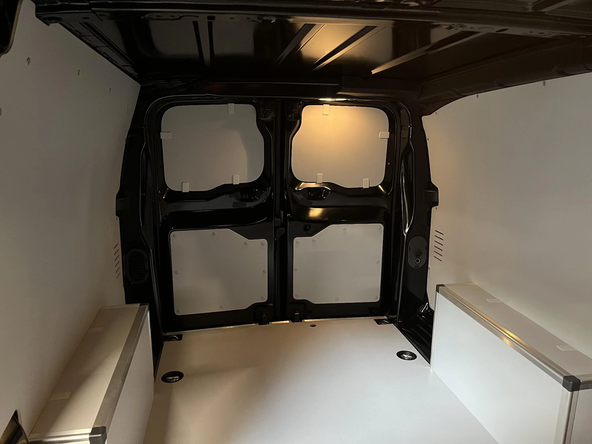 Hoofdafbeelding Peugeot e-Expert