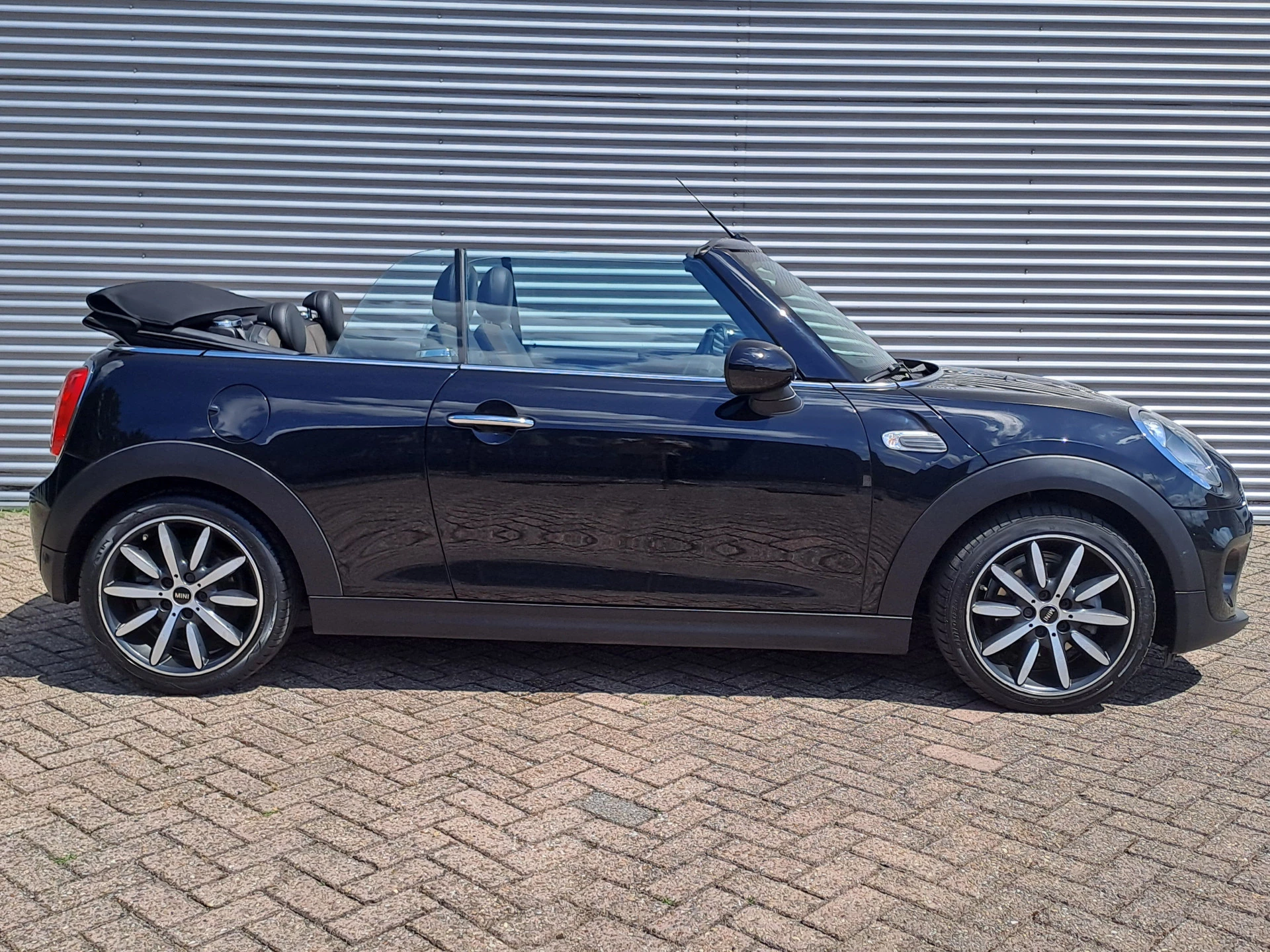 Hoofdafbeelding MINI Cooper Cabrio