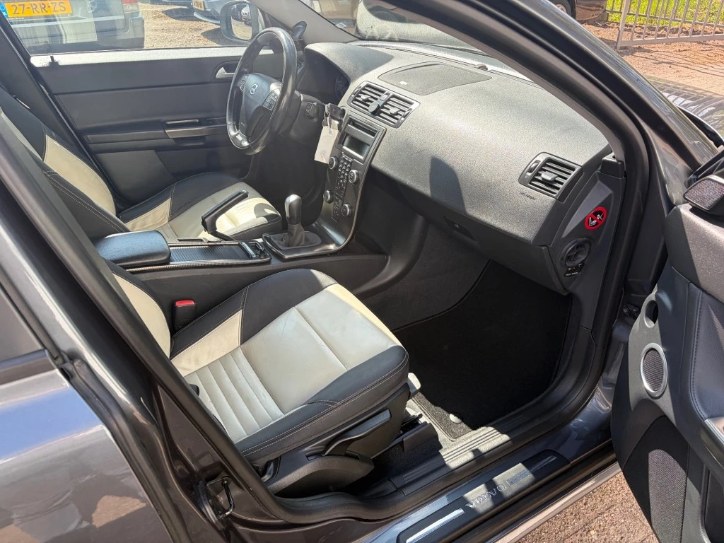 Hoofdafbeelding Volvo V50