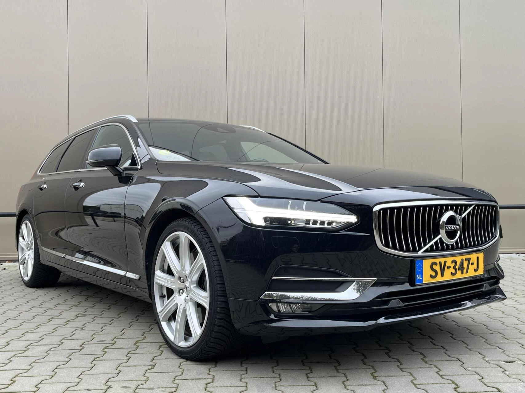Hoofdafbeelding Volvo V90