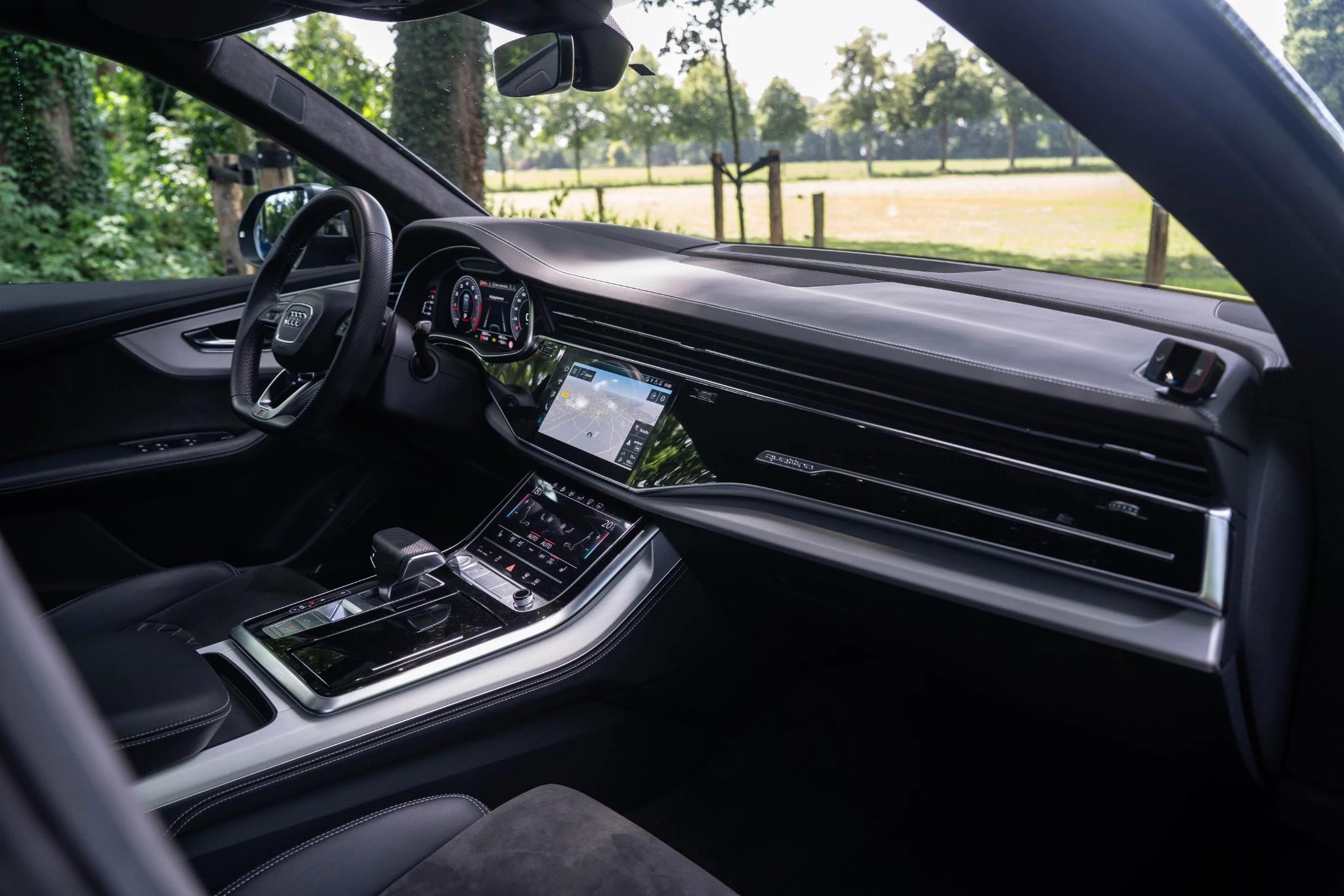 Hoofdafbeelding Audi Q8