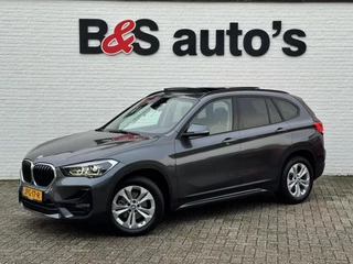 Hoofdafbeelding BMW X1 BMW X1 SDrive18i High Executive Cruise Climate control Leer+memory Sfeerverlichting Navigatie Full LED Parkeersensoren