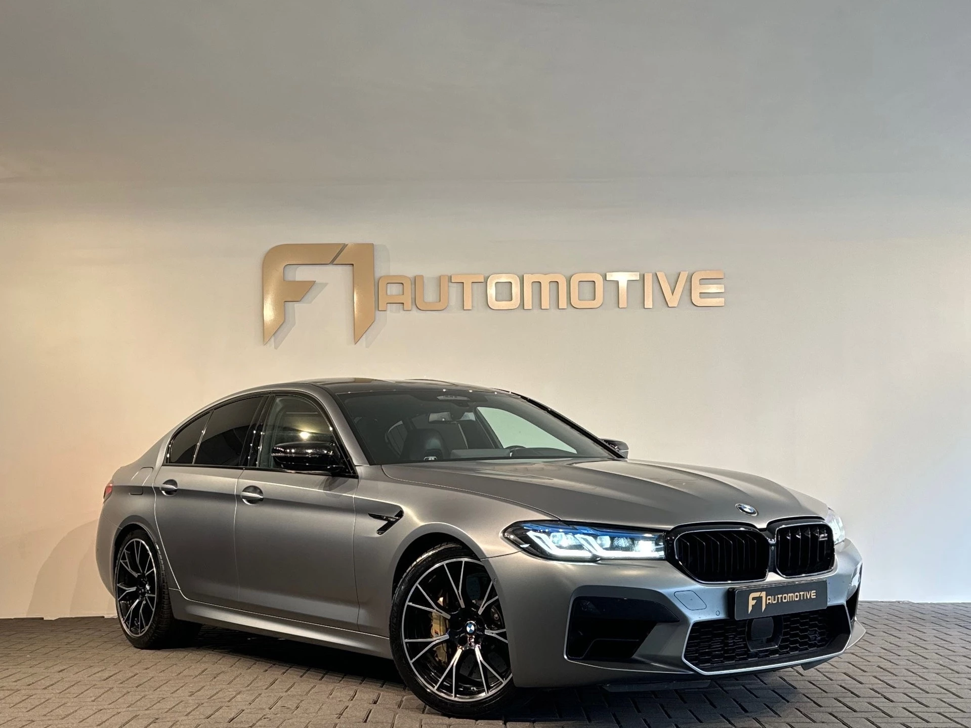 Hoofdafbeelding BMW M5