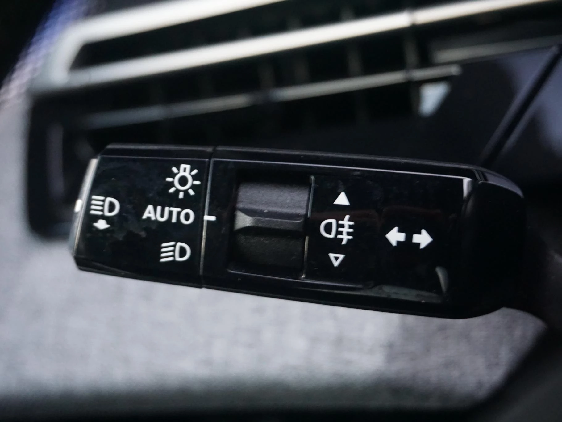 Hoofdafbeelding Peugeot e-3008