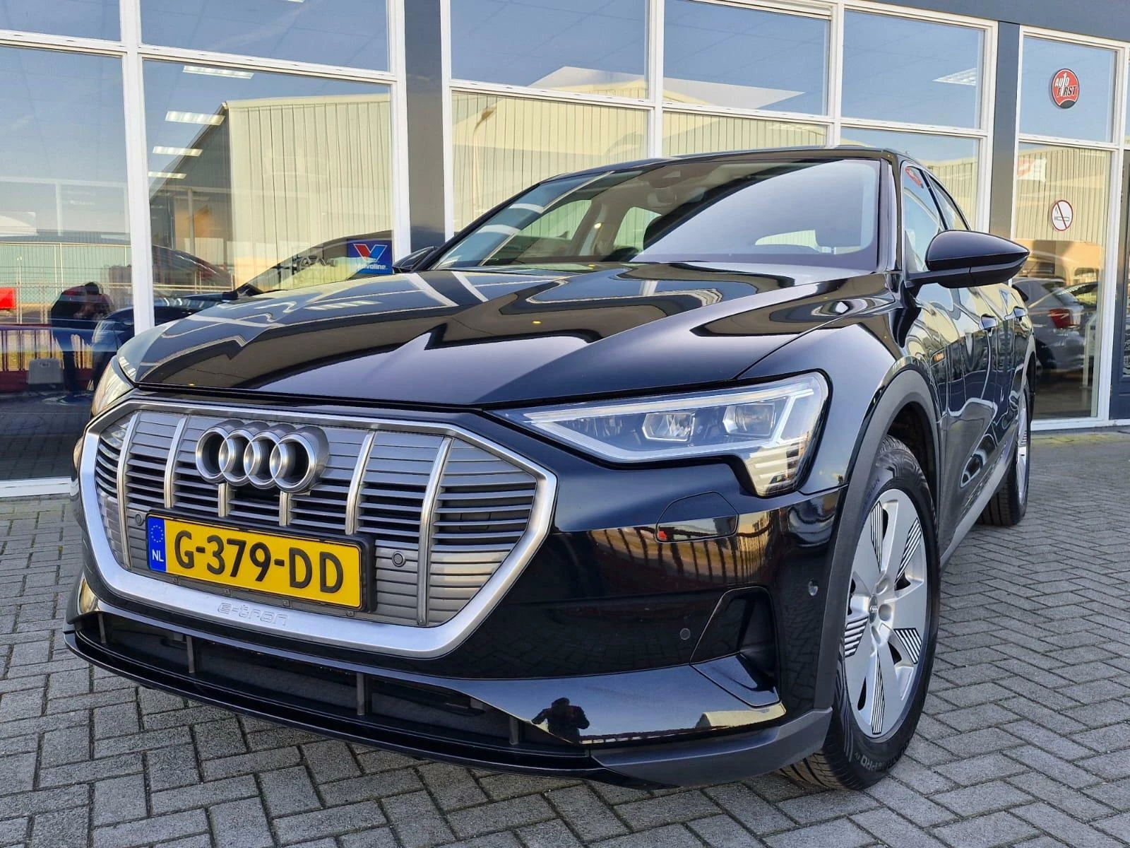 Hoofdafbeelding Audi e-tron