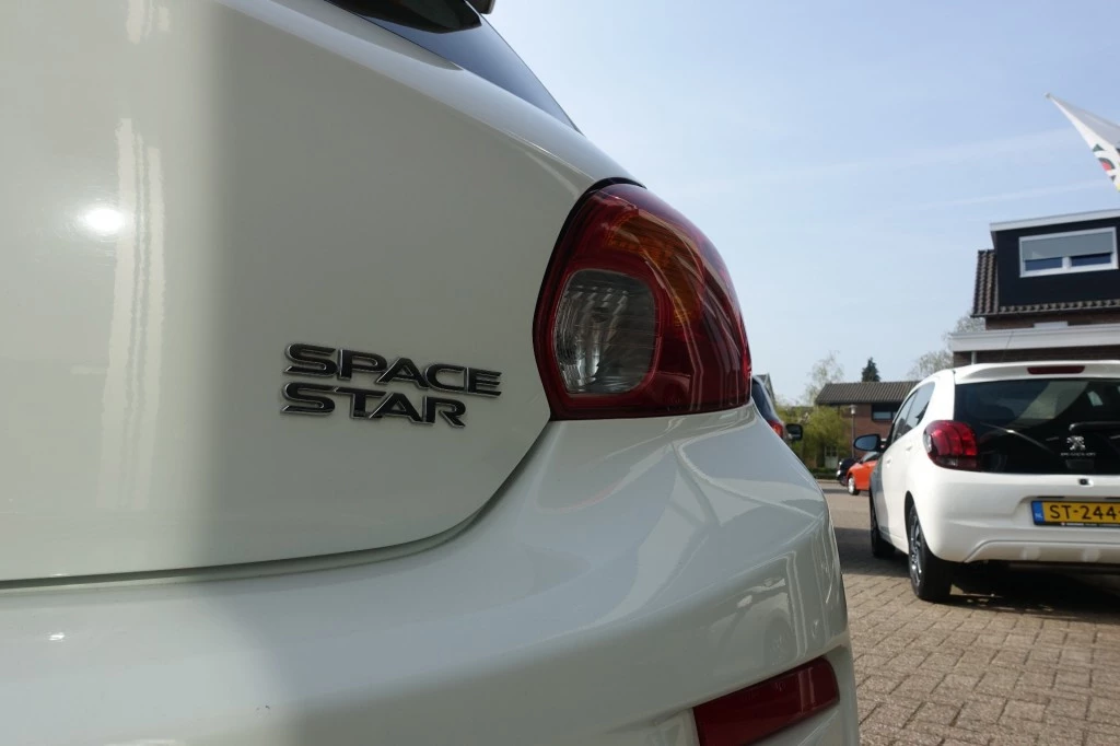 Hoofdafbeelding Mitsubishi Space Star