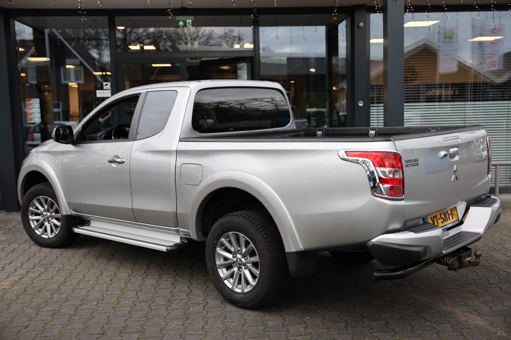 Hoofdafbeelding Mitsubishi L200